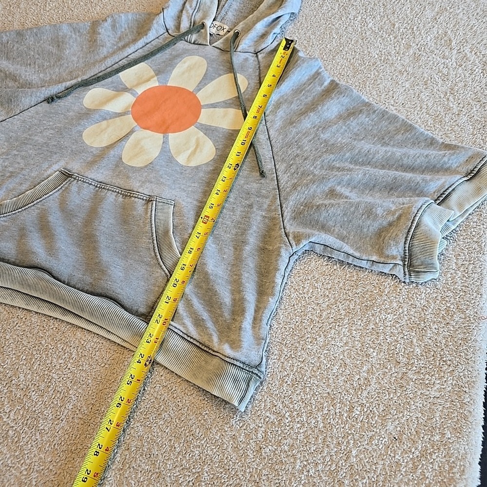 Wildfox Daisy Hoodie Sweatshirt Oversized Gray Faded Look Wide 3/4 Sleeve Sz S - Picture 10 of 14